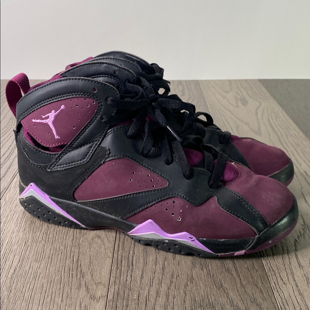 Air Jordan Retro 7 Mulberry Sneakers in Black and Purple Youth Size 7.5Y